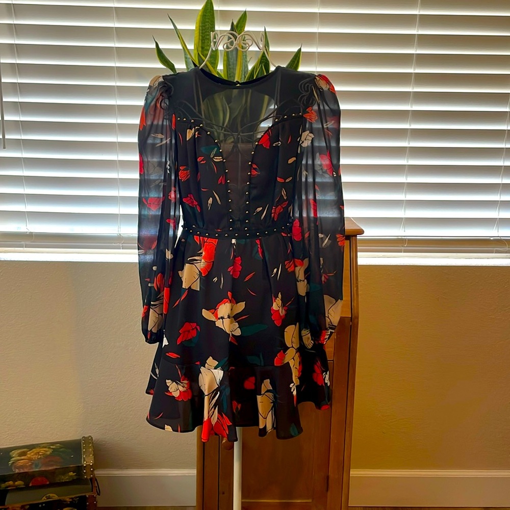 Bebe dress